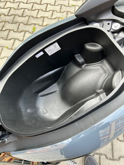 Yamaha NMAX 125  350Km - 12