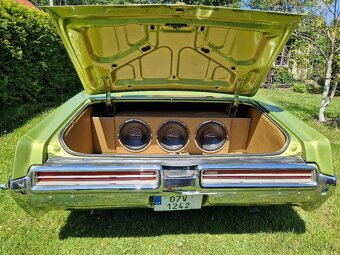 Buick LeSabre Convertible - 12