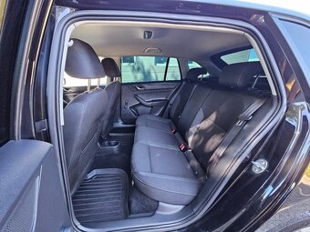 Škoda Rapid 1.2 TSi 63 kW 150 najeto - 12
