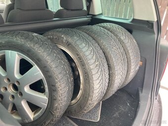 Volkswagen touran 2.0 TDi - 12