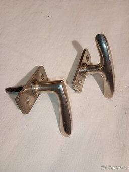 MOSAZNÉOkenní kličky,rozvory,půlolivky - 12