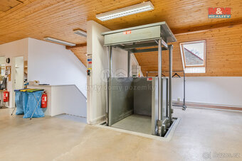 Pronájem výrobního objektu, 736 m², Nučice, ul. Kubrova - 12