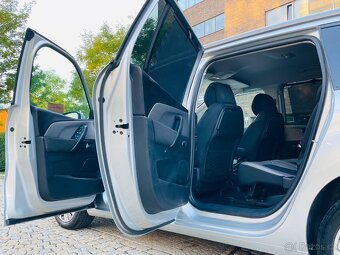 Citroën Grand C4 Picasso 2.0HDi 110KW AUTOMAT 7 MÍST SENZORY - 12