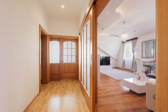 Prodej vily 445 m² Brno - Bohunice - 12