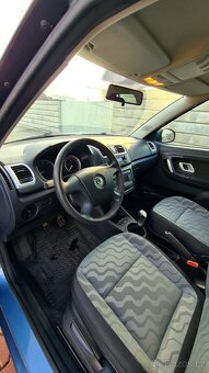 Škoda Fabia 2 Combi 1.4 16v MPI Style Edition - park.senzory - 12