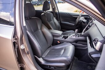 Subaru Outback 2.5i ES Premium AWD - 12