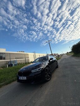 BMW 530xd 210 kW, M-Packet, LASER, PANO, KESSY, HUD, NAPPA - 12