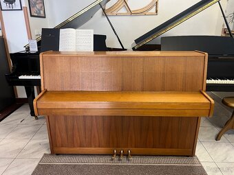 Finské piano Hellas se zárukou 2 roky, doprava do 100 km - 12