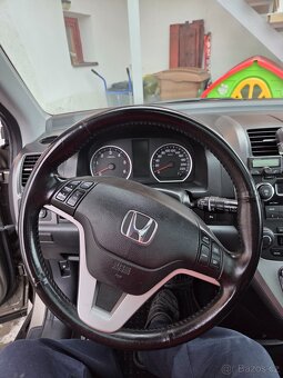 Prodám Honda CR-V 2,2i DTEC ELEGANCE 4x4 - 12