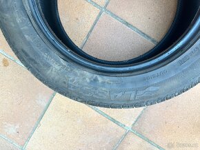 Letní pneu 235/55/17 - 12
