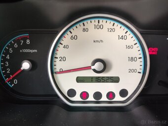 Prodám Hyundai i10 1.2 benzín 2008 - 12