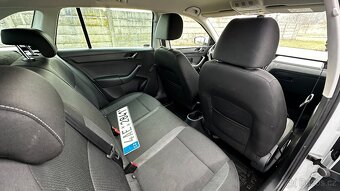 ŠKODA RAPID 1.2 TSI - 12