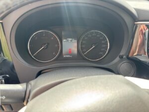 Mitsubishi Outlander - 12