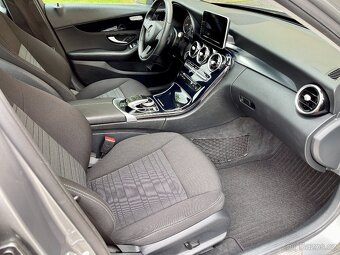 Mercedes - Benz C220cdi/125kw, pěkný vůz - 12