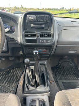Nissan Double Cab 2.5 TDi 98kw, ČR,tažné,nová STK do 10/2027 - 12