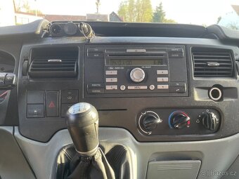Ford Transit - 12