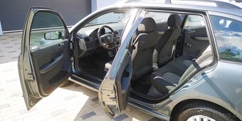 Škoda Fabia Kombi 1,4i - 16V - 55kw. STK+EM do 12/2026 - 12