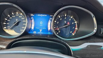 Maserati Quattroporte S Q4 302kw - 12