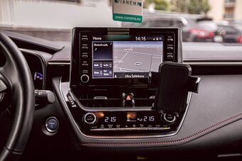 Toyota Corolla Combi TS 2.0 Hybrid GR Sport, DPH - 12