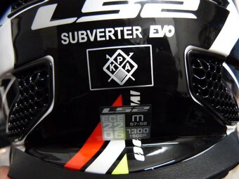 Helma na motorku - 12