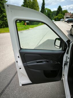 FIAT DOBLO MAXI 1.6 MTJ 77kw, r.v. 2018, 1. MAJITEL, DPH - 12