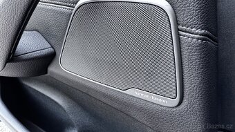 BMW Řada 5,  530d luxory 195kw x-drive - 12