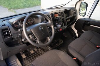 CITROEN JUMPER 2.2 BlueHDi 121kW Izotherm Mraziarenské 2023 - 12