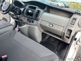 Opel Vivaro 2,0DCi 84KW L2H1 MANUÁLNÍ KLIMATIZACE - 12