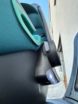 Autosedačka Britax Baby-Safe iSense - Atlantic Green + báze - 12