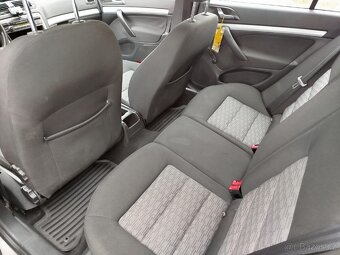 Octavia 2 1.9 tdi - 12