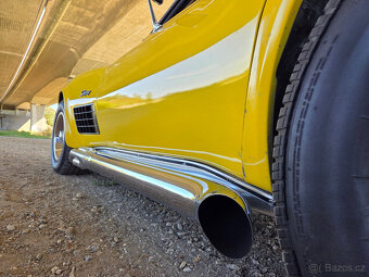 Chevrolet Corvette C3 – 1972, Big Block 454, chromka - 12