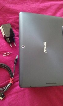 ASUS Transformer Pad TF 300T - 12