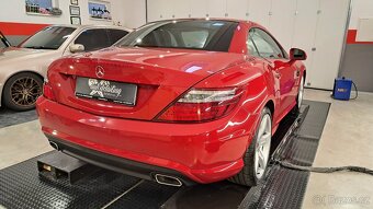 Mercedes-Benz SLK250 - 12