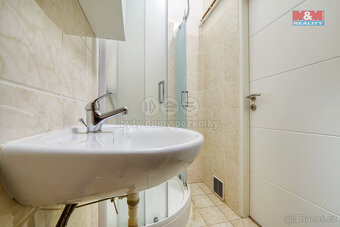 Prodej bytu 3+1, 105 m², Plzeň, ul. Kardinála Berana - 12