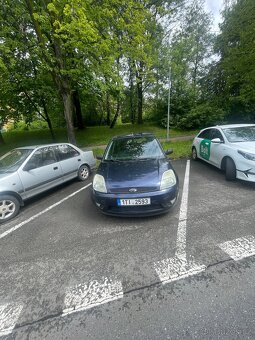 Ford Fiesta 1,4 benzín - 12