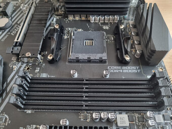 Část PC sestavy Ryzen 5700X + 32 GB DDR4 + B550 ATX MB - 12