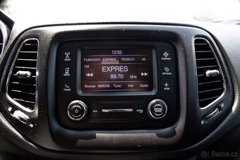Jeep Compass 1.6D 2019 Longitude - 12