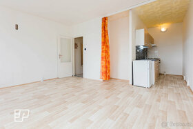 Prodej bytu 1+kk 32 m² - 12