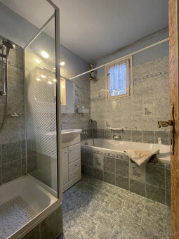Broumov: Prodej domu 128 m² s pozemkem 1 552 m² - 12