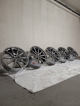 Alu kola (6x) CSS 10 r20 lexani chrome (Mercedes Benz) - 12