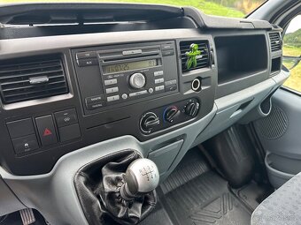 Ford Transit - 12