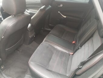 Ford Mondeo - 12
