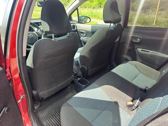 Toyota Yaris 1.3VVT-i AUTOMAT, Kamera, Nové v ČR - 12