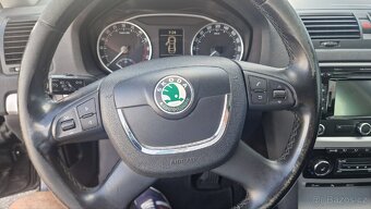 Škoda Octavia Combi 2,0 TDi Sport 103 kW - 12