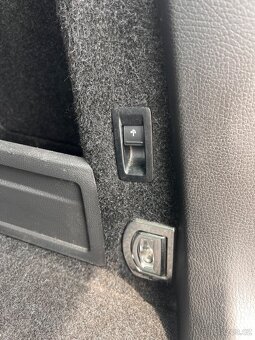 VW Passat B7 Variant - Webasto - 12