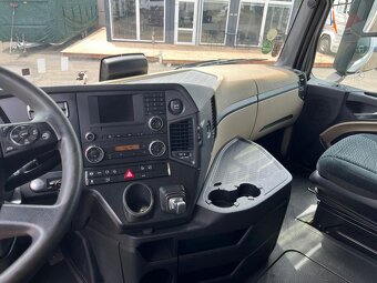 Mercedes-Benz ACTROS 1843 BDF AUTOMAT EURO VI Dhollandia DHS - 12