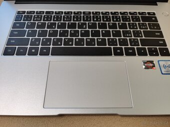Huawei MateBook D15, v novom stave, 65W nabíjačka. - 12