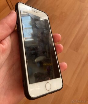 Apple iPhone 8 64GB 100%baterie - 12