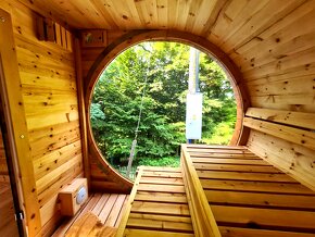 Oválná sauna s panoramatickým oknem - 12