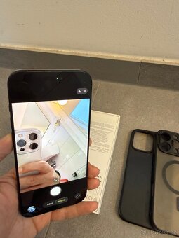 Iphone 16 Pro Max 256GB - 94 % bat - - 12